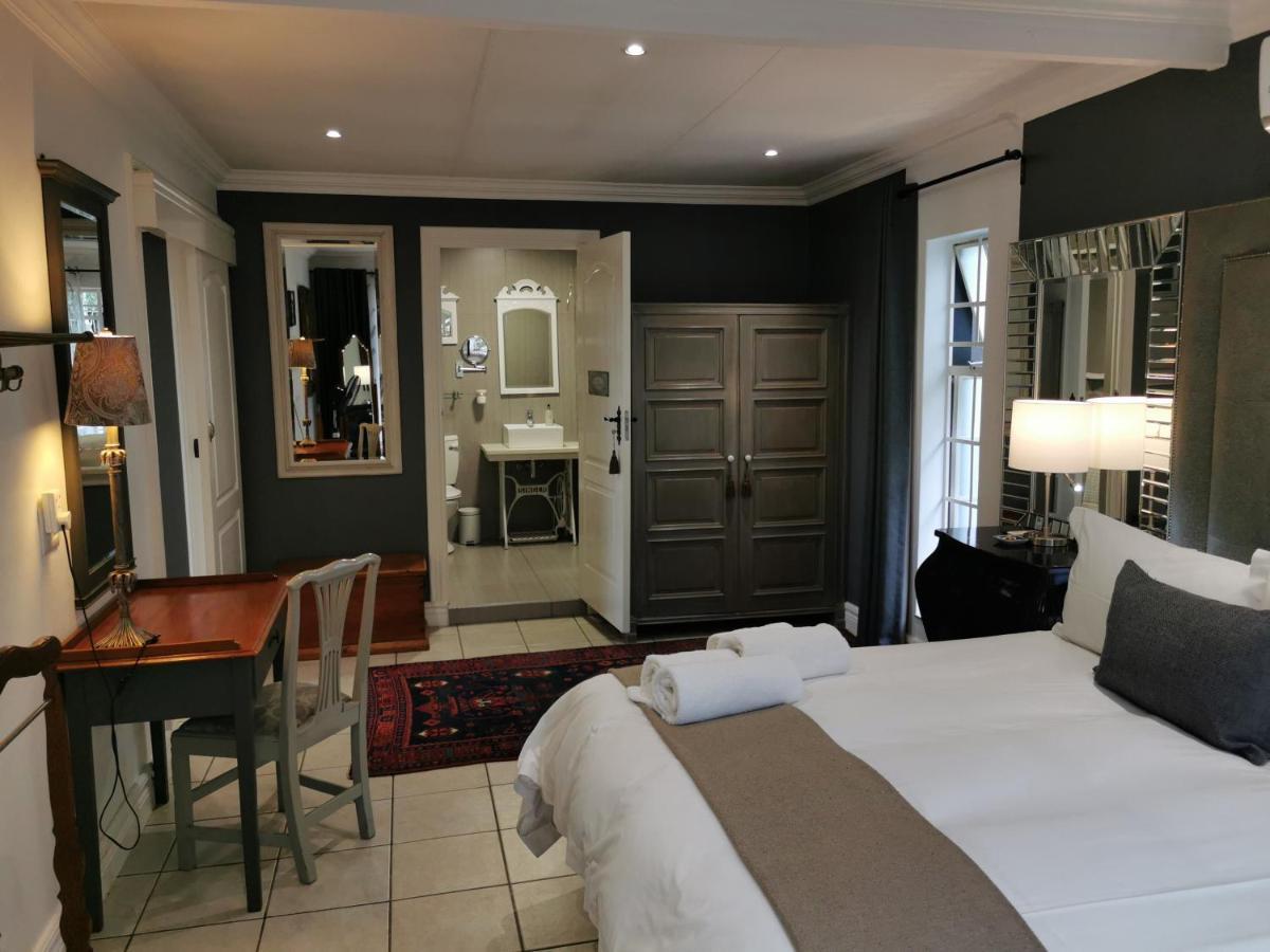 At 98 On Lynburn Guest House Pretoria-Noord Kültér fotó